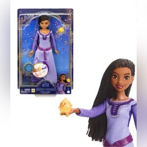 Disney’s Wish Singing Asha of Rosas Fashion Doll & Star Figure.